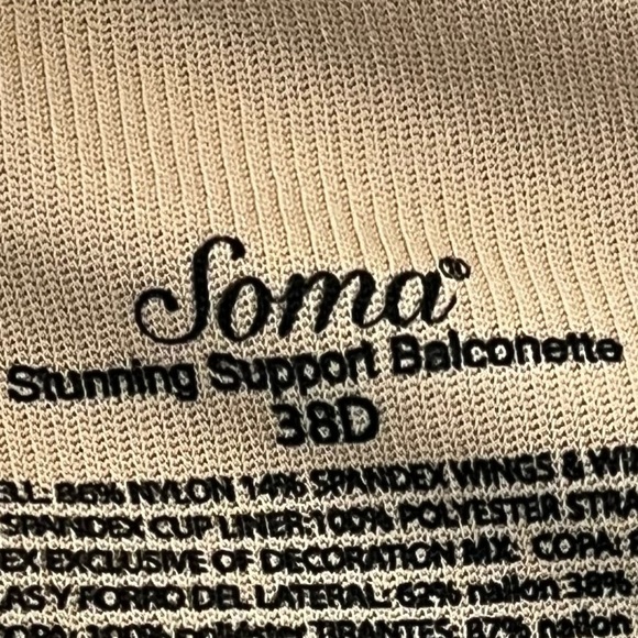SOMA Bra Stunning Support Balconette Seamless Cups Underwires Like New Beige 38D - Picture 5 of 11